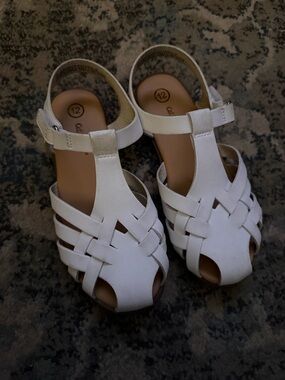 Cat & Jack White Braided T-Strap Girls Sandals